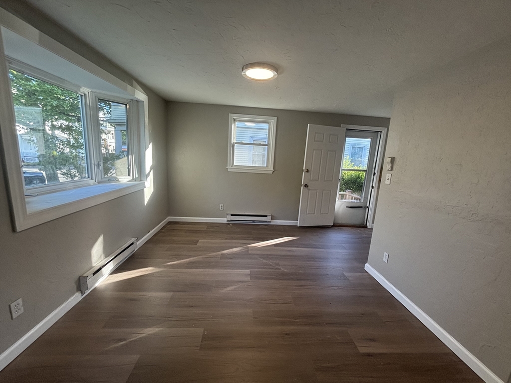 162 Essex Street, Unit 1 Swampscott, MA 01907 - Photo 3 of 17