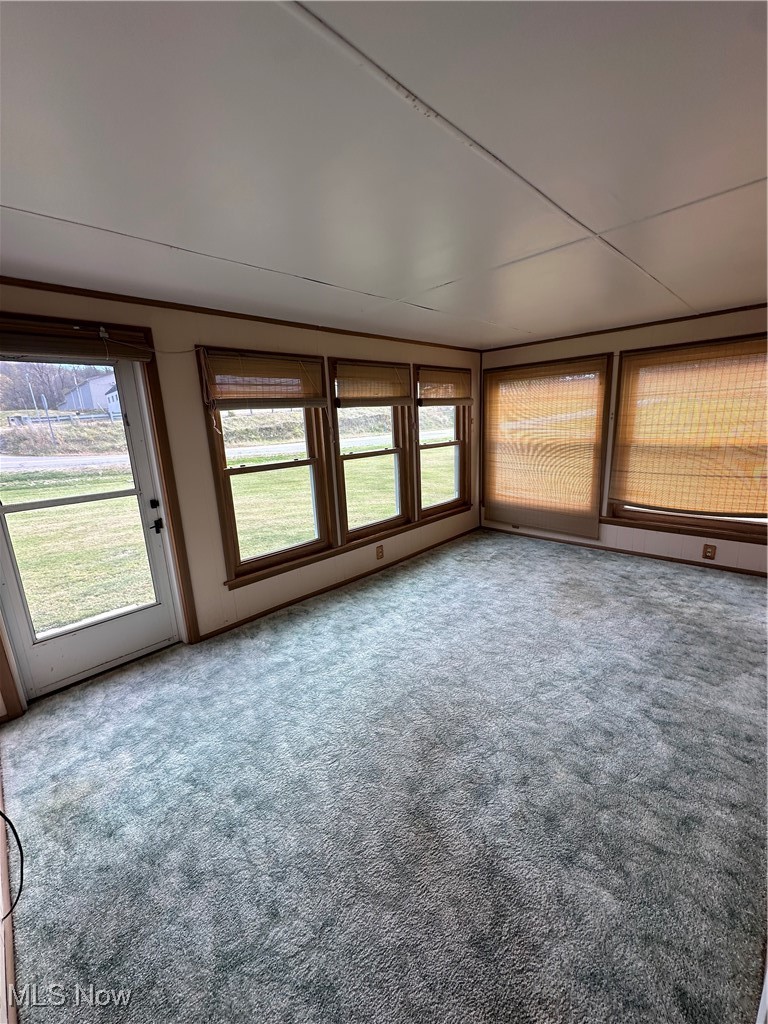 32 Locust Hill Road Chester, WV 26034 - Photo 8 of 20 Gallery Image 8
