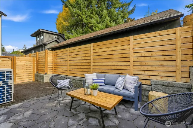 $749,000 | 7554 39th Avenue Southwest, Seattle, WA 98126