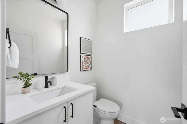 $749,000 | 7554 39th Avenue Southwest, Seattle, WA 98126