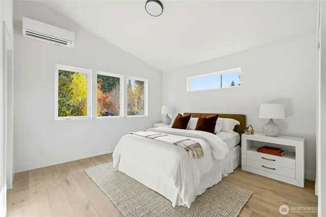 $749,000 | 7554 39th Avenue Southwest, Seattle, WA 98126