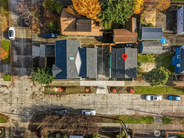 $749,000 | 7554 39th Avenue Southwest, Seattle, WA 98126
