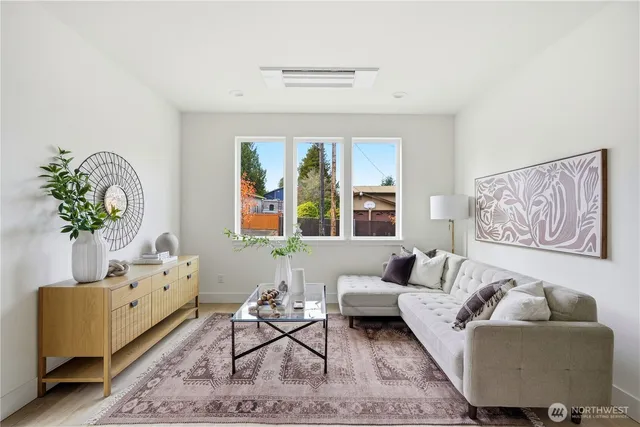 $749,000 | 7554 39th Avenue Southwest, Seattle, WA 98126