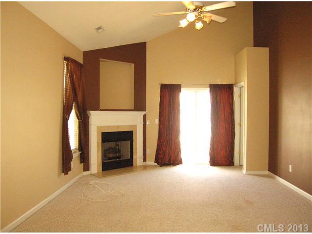 1110 Sienna Sand Way, Unit 97 Fort Mill, SC 29708 - Photo 3 of 16