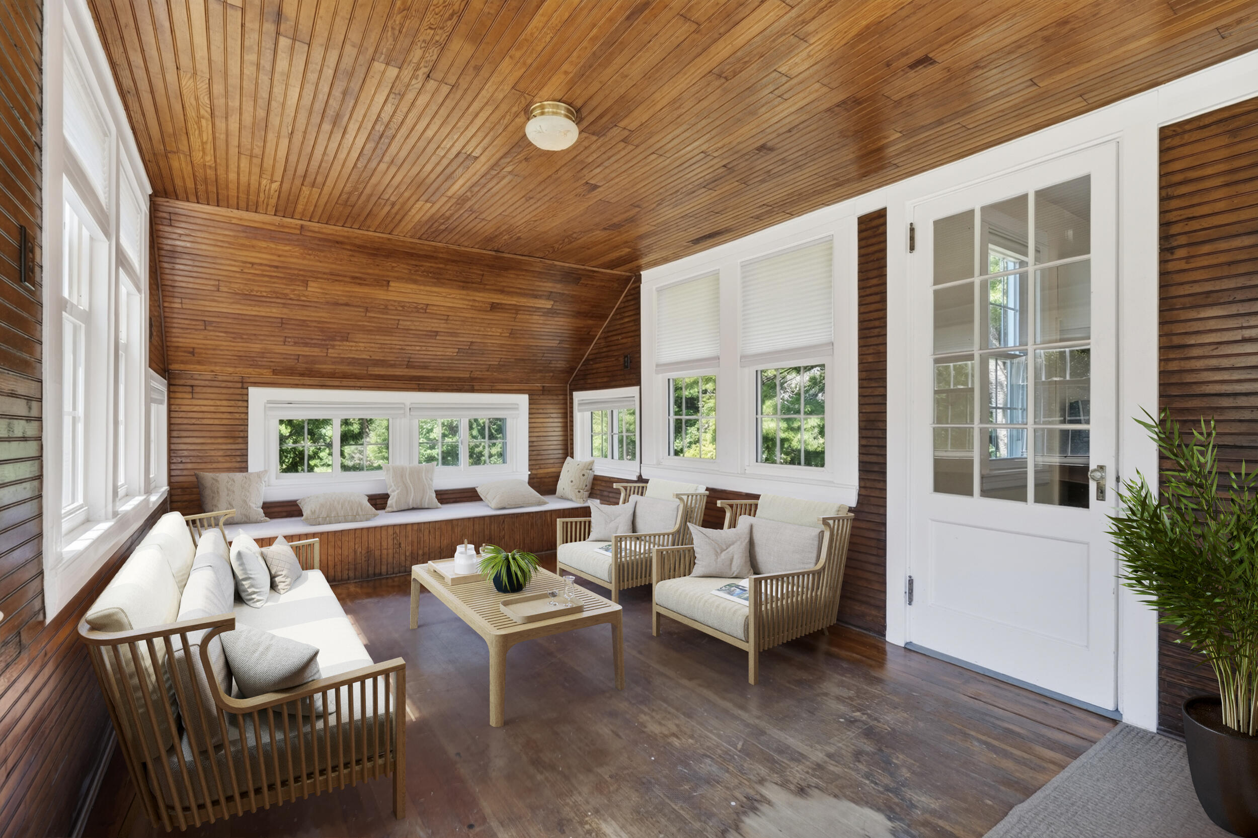 208 Falmouth Road Falmouth, ME 04105 - Photo 10 of 73 57_sun room