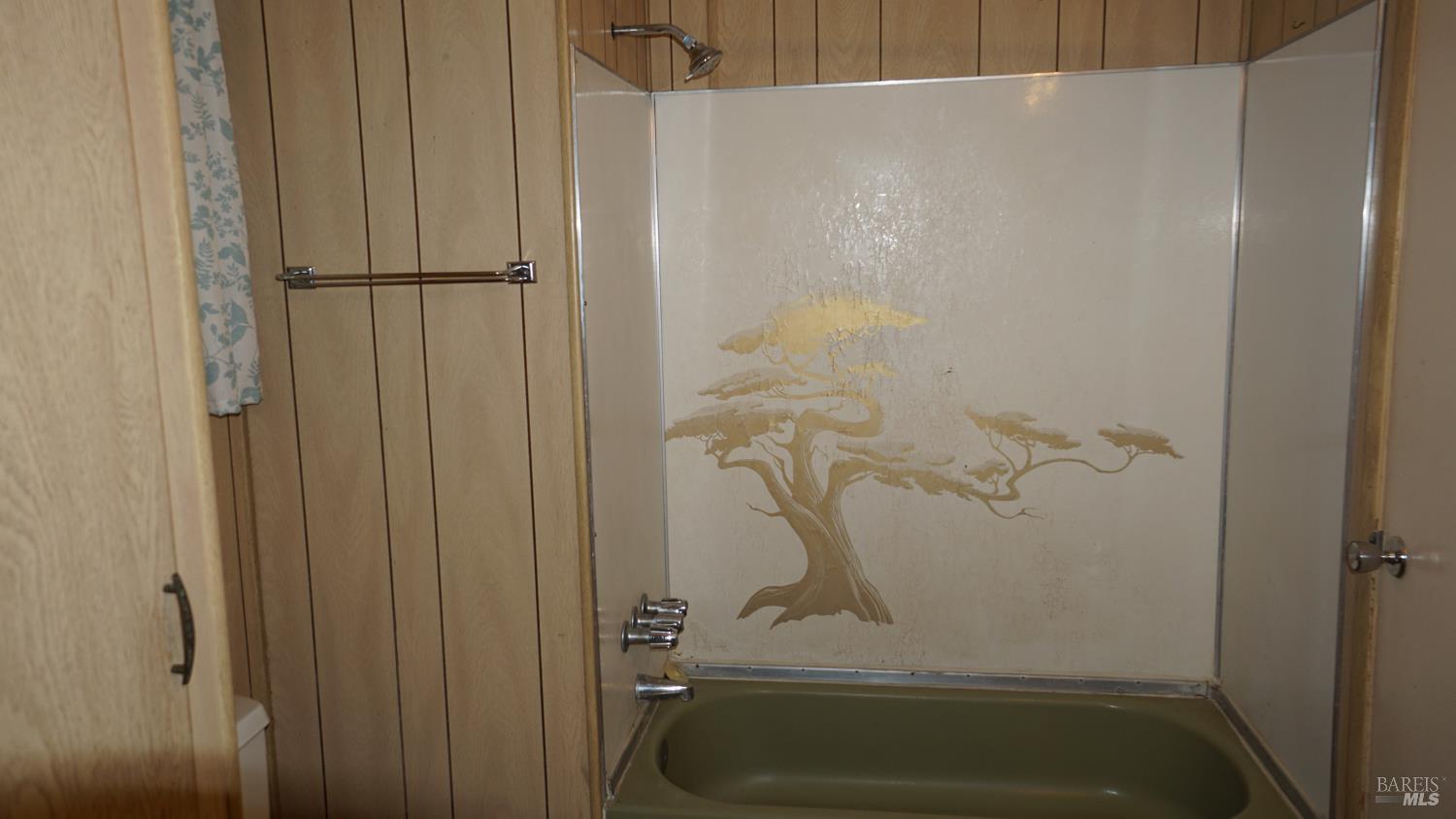 56 Ellie Drive Santa Rosa, CA 95403 - Photo 10 of 17 a bathroom with a glass door shower