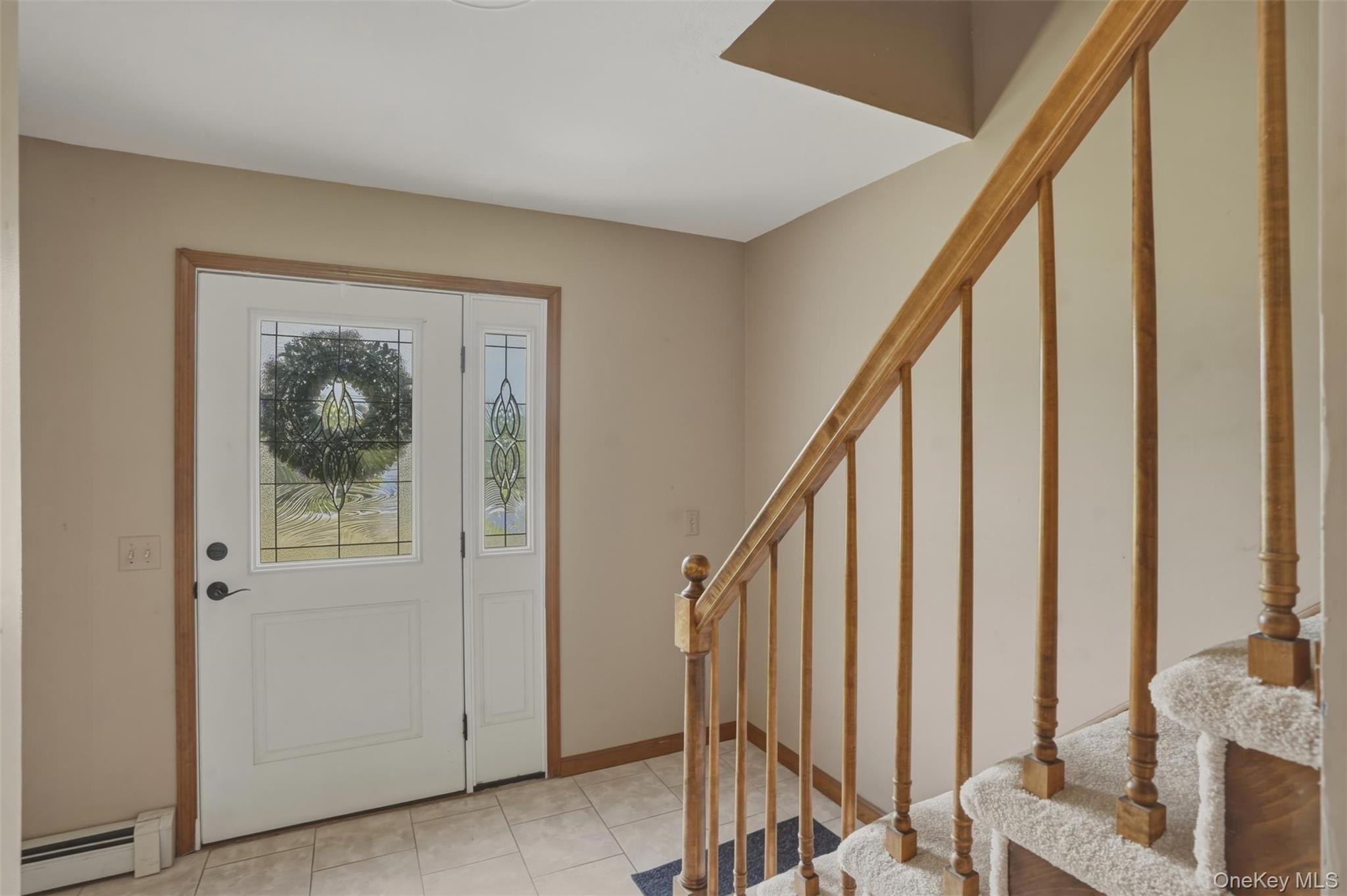 41 Saddle Ridge Drive Hopewell Junction, NY 12533 - Photo 6 of 50 Foyer
