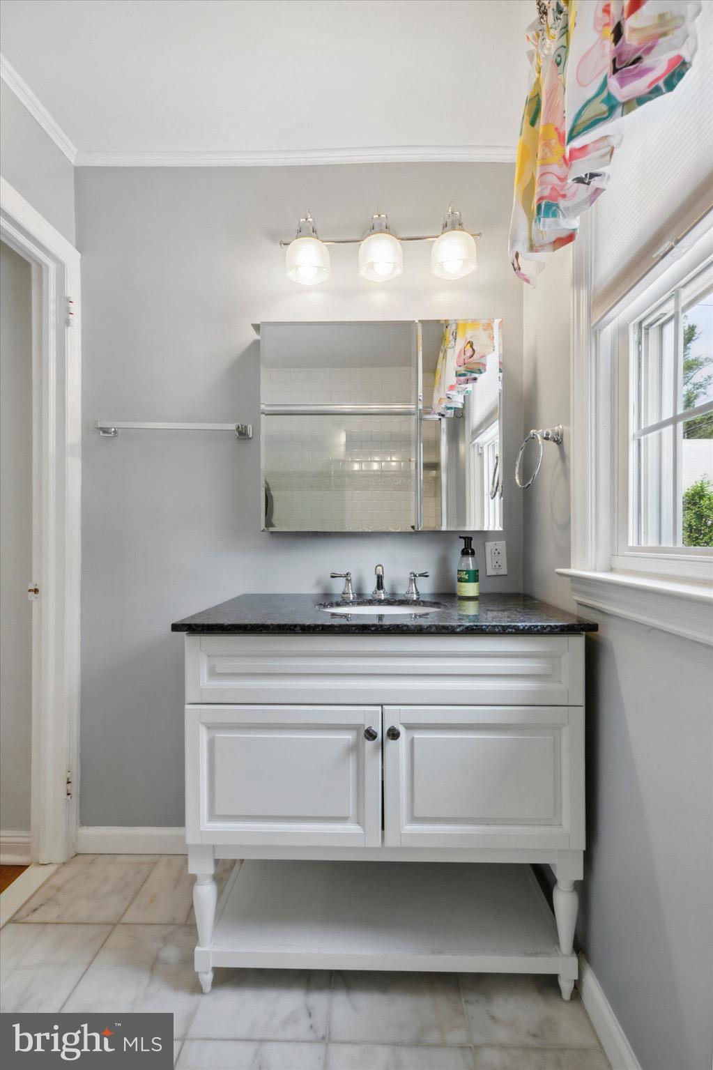 2257 Avon Road Ardmore, PA 19003 - Photo 13 of 24 !st Floor Bathroom