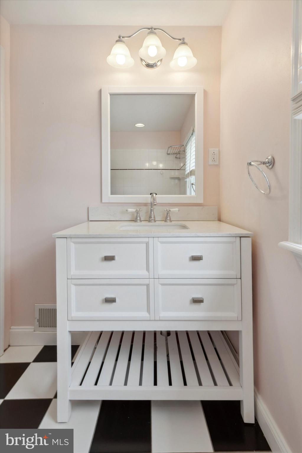 2257 Avon Road Ardmore, PA 19003 - Photo 19 of 24 2nd Floor Bathroom