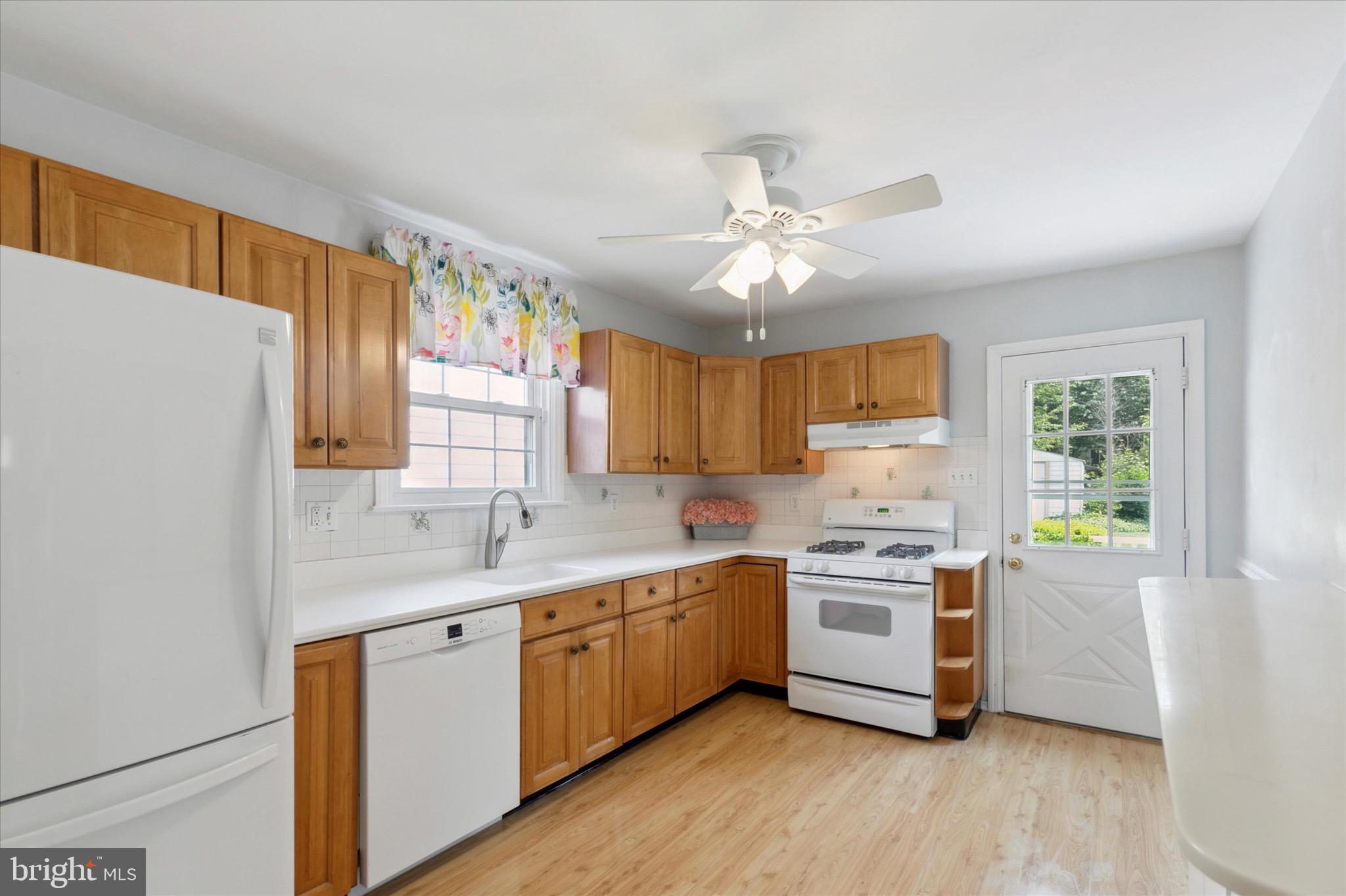 2257 Avon Road Ardmore, PA 19003 - Photo 6 of 24 Kitchen