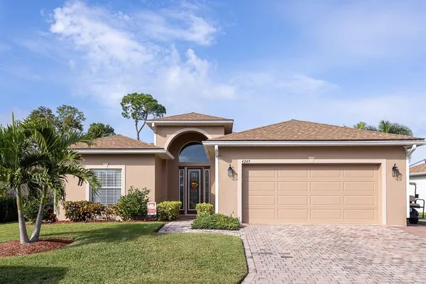 $389,900 | 4249 Berwick Drive, Lake Wales, FL 33859
