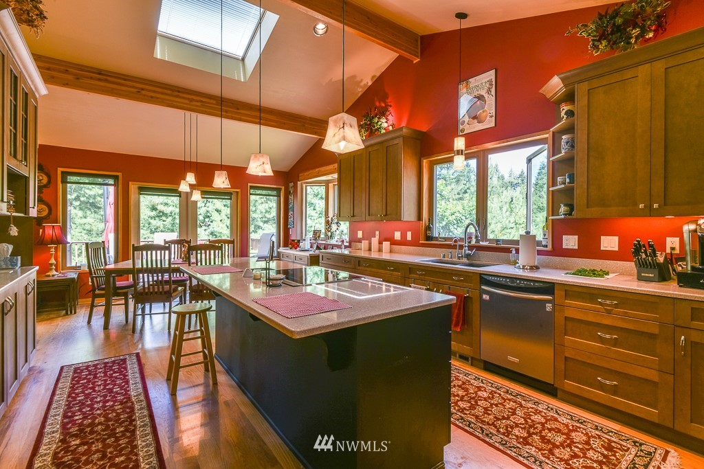 664 Raptor Lane Northwest Seabeck, WA 98380 - Photo 11 of 39 Gallery Image 11