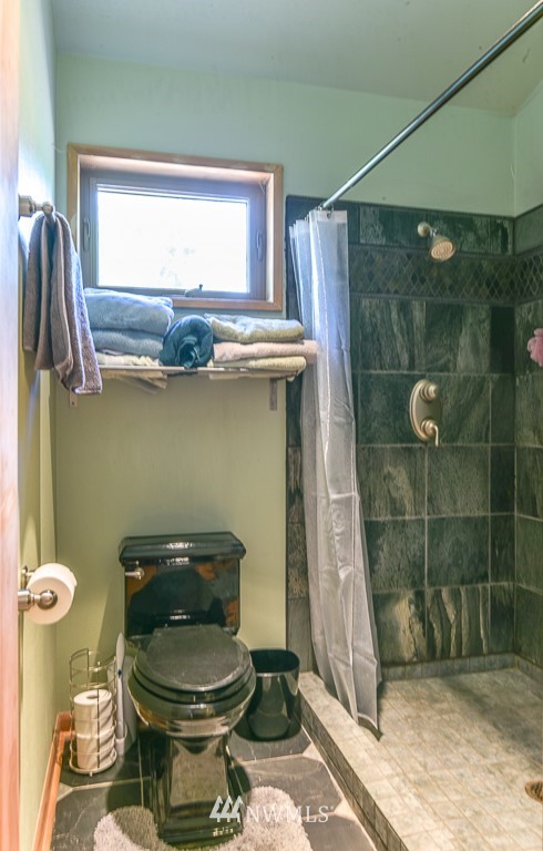 664 Raptor Lane Northwest Seabeck, WA 98380 - Photo 21 of 39 Gallery Image 21