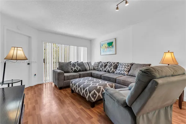 $1,700 | 9511 Weldon Circle, Unit G308, Tamarac, FL 33321