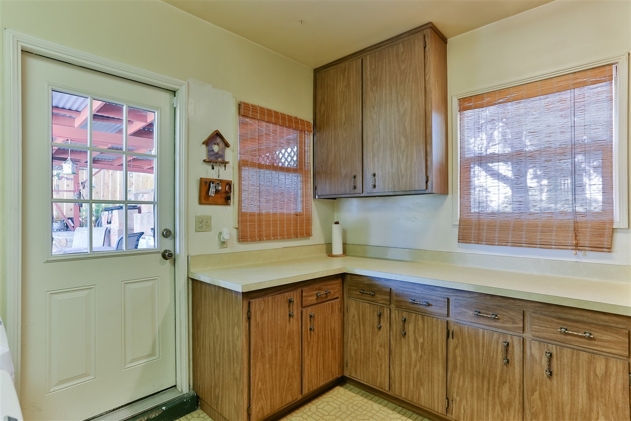 10176 Madrid Way Spring Valley, CA 91977 - Photo 15 of 25