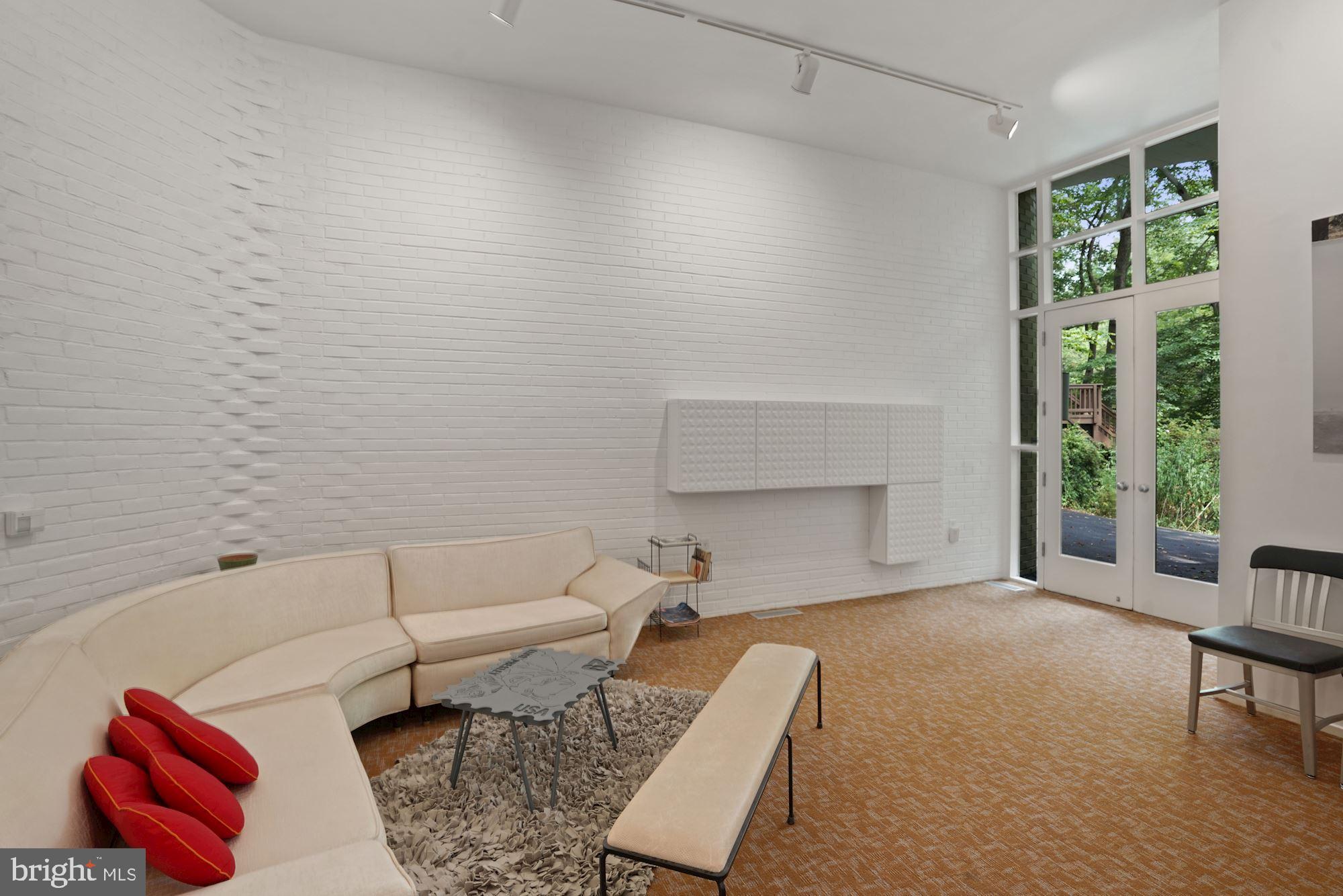 2109 Paul Spring Road Alexandria, VA 22307 - Photo 61 of 74 Entry to foyer / gallery space