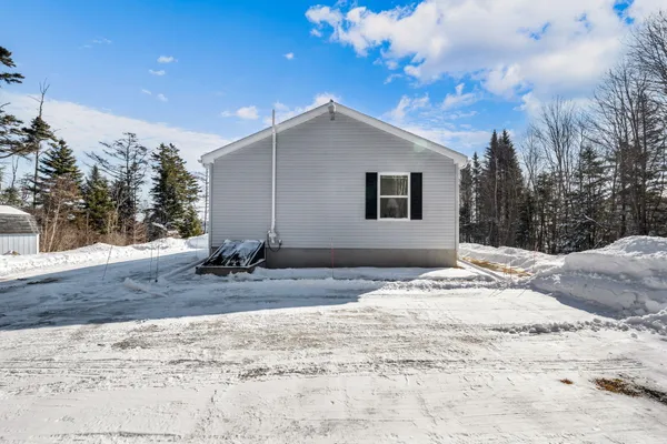 $649,000 | 915 Mason Bay Road, Jonesport, ME 04649