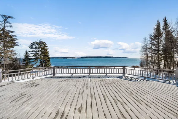 $649,000 | 915 Mason Bay Road, Jonesport, ME 04649