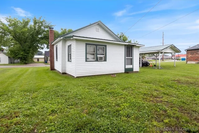 $55,000 | 413 East 3rd Street, Eldon, MO 65026