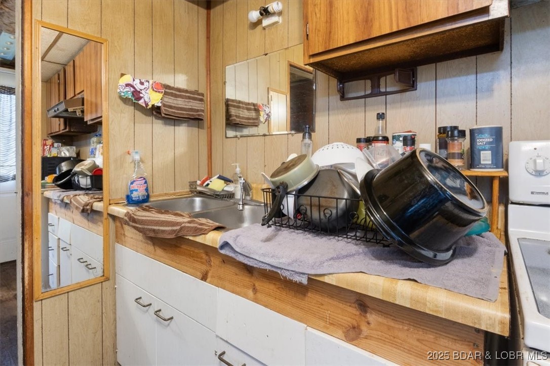 413 East 3rd Street Eldon, MO 65026 - Photo 10 of 25