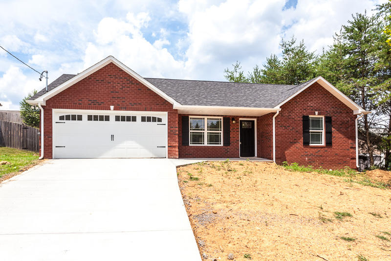 7506 Cotton Patch Road Corryton, TN 37721 - Photo 3 of 32 003160722-4-7506CottonPatchRdCorrytonTN-
