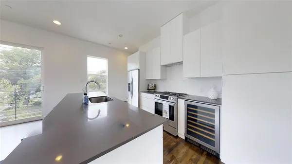 $2,750 | 4901 Live Oak Street, Unit A, Dallas, TX 75206