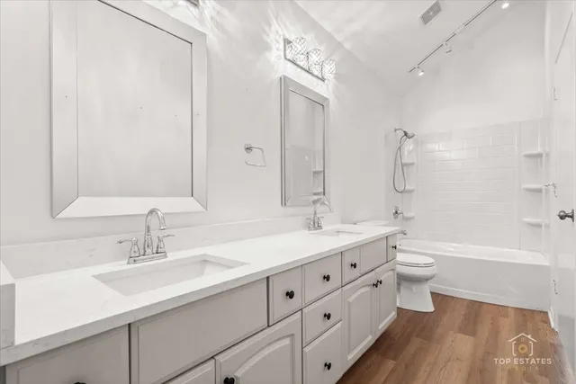 $319,000 | 17437 Yakima Drive, Lockport, IL 60441