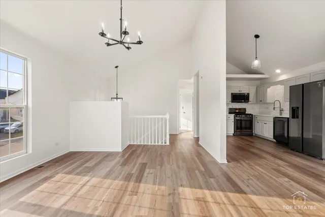 $319,000 | 17437 Yakima Drive, Lockport, IL 60441