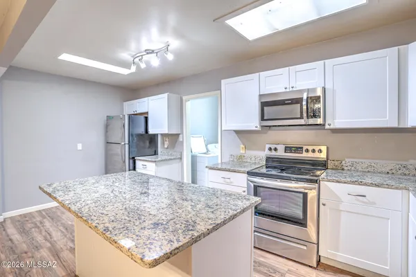 $349,900 | 361 East Alturas Street, Tucson, AZ 85705