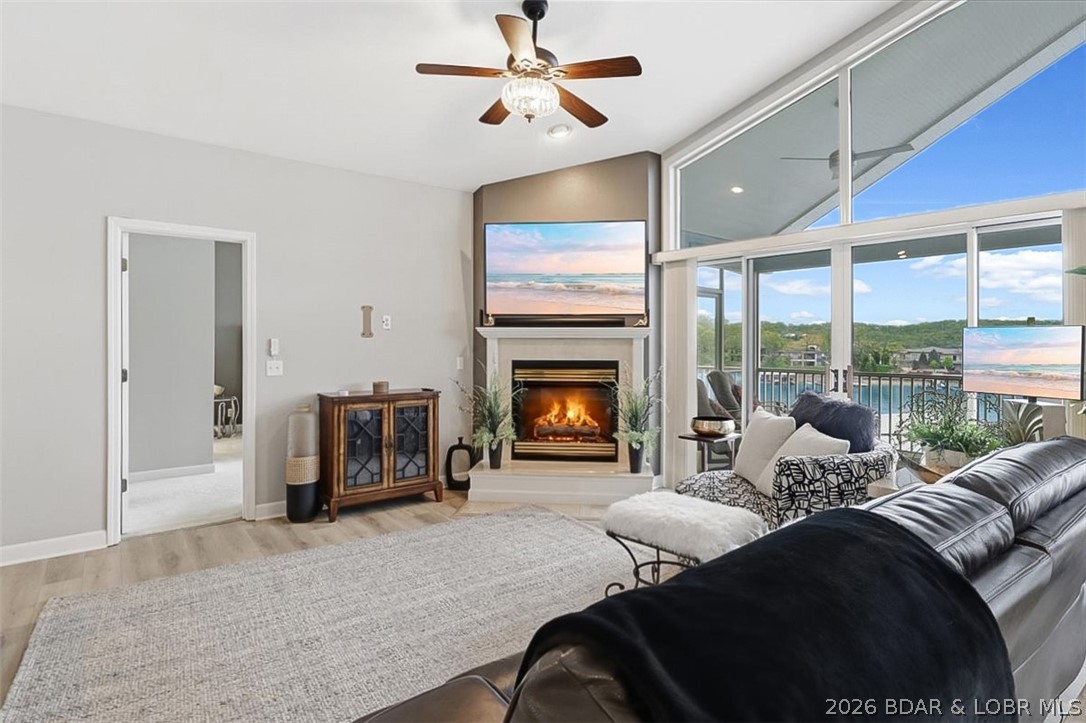 147 Evergreen Road, Unit 4B Sunrise Beach, MO 65079 - Photo 5 of 48