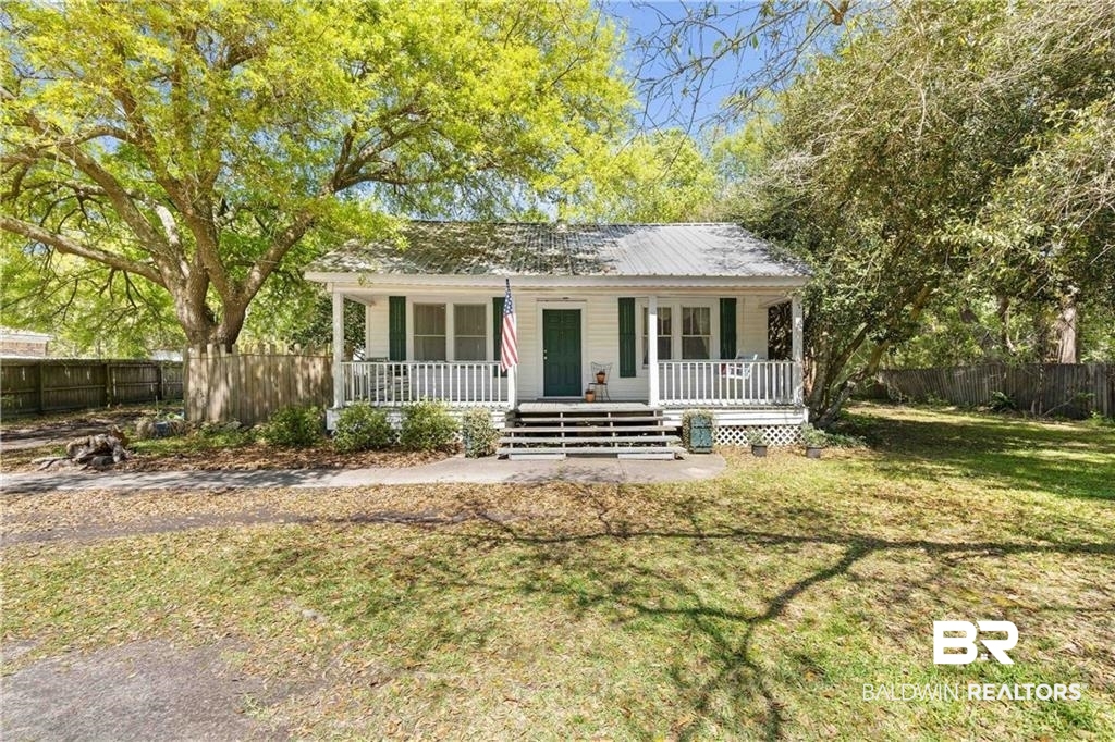 1116 Shore Acres Drive Mobile, AL 36605 - Photo 1 of 20