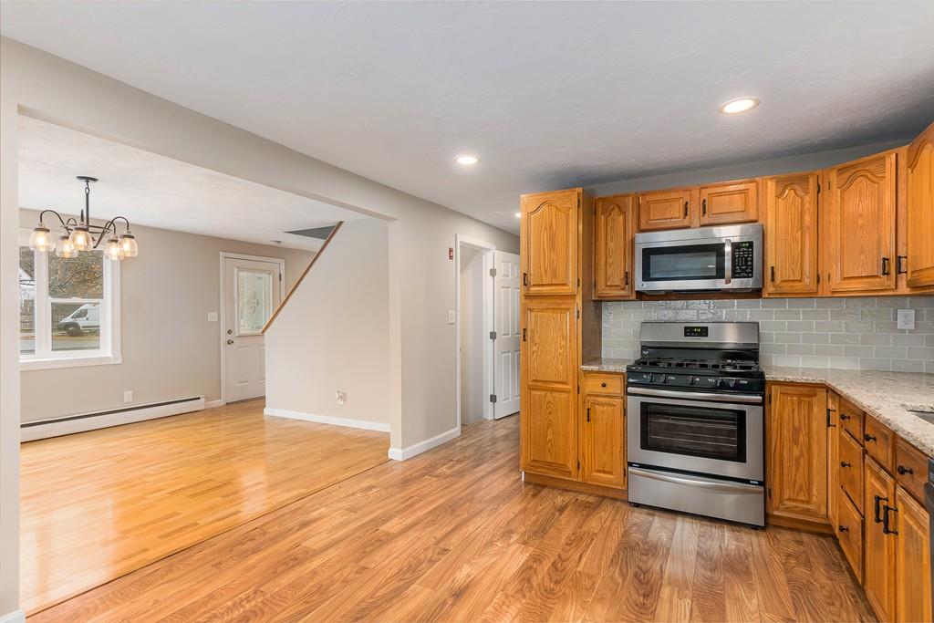 8 New Fitchburg Road Townsend, MA 01474 - Photo 17 of 35