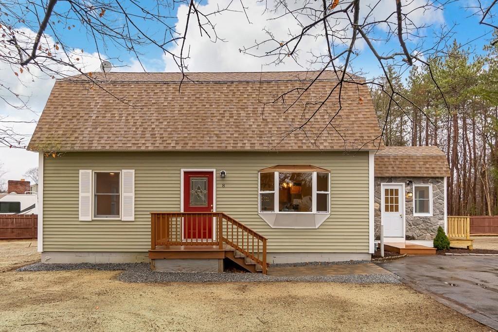 8 New Fitchburg Road Townsend, MA 01474 - Photo 2 of 35