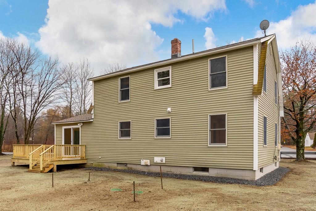 8 New Fitchburg Road Townsend, MA 01474 - Photo 4 of 35