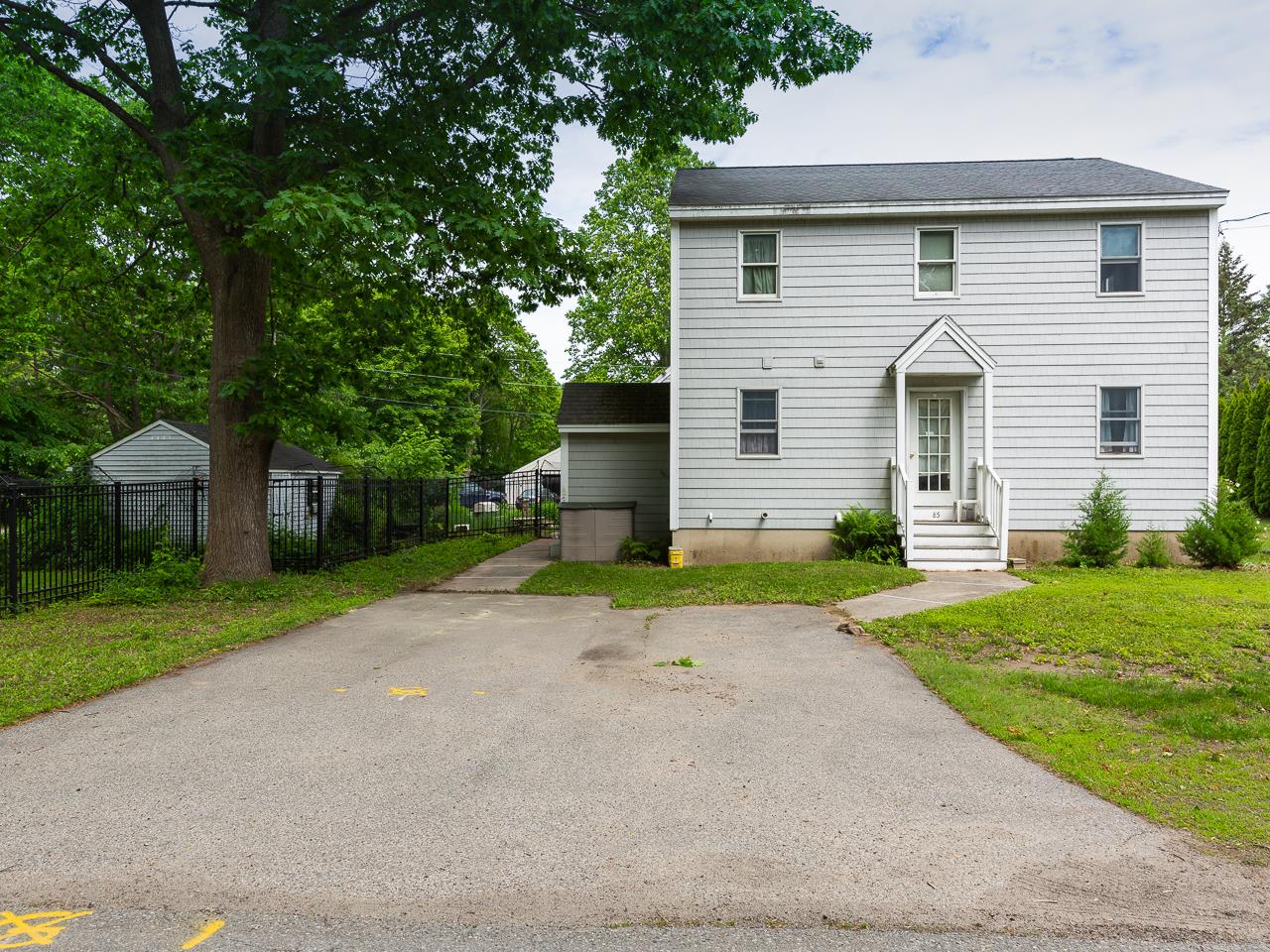 85 Locke Road Hampton, NH 03842 - Photo 2 of 27