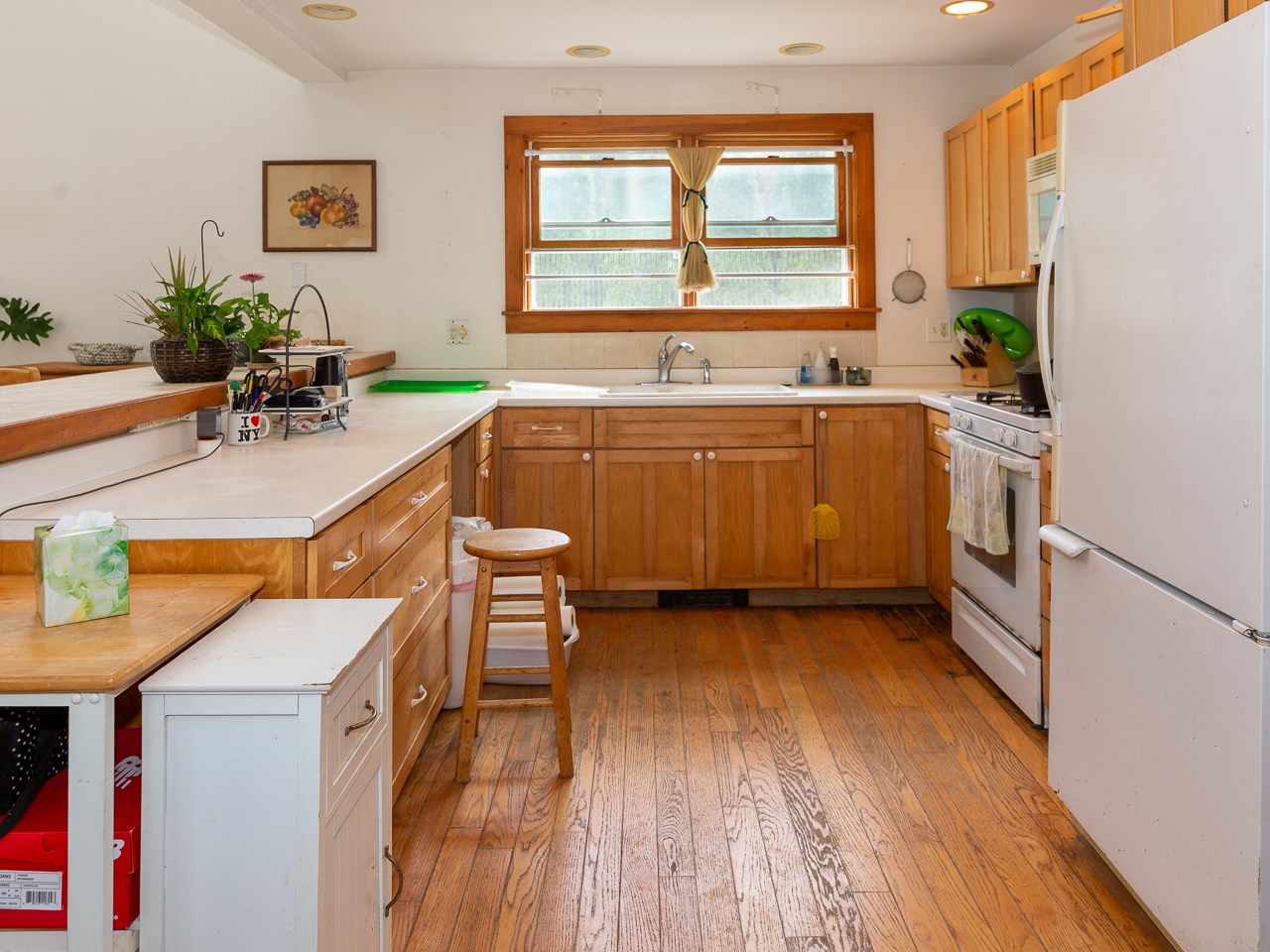 85 Locke Road Hampton, NH 03842 - Photo 16 of 27