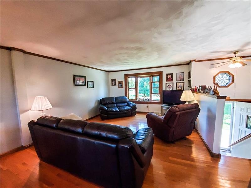 443 Marwood Road Cabot, PA 16023 - Photo 3 of 24