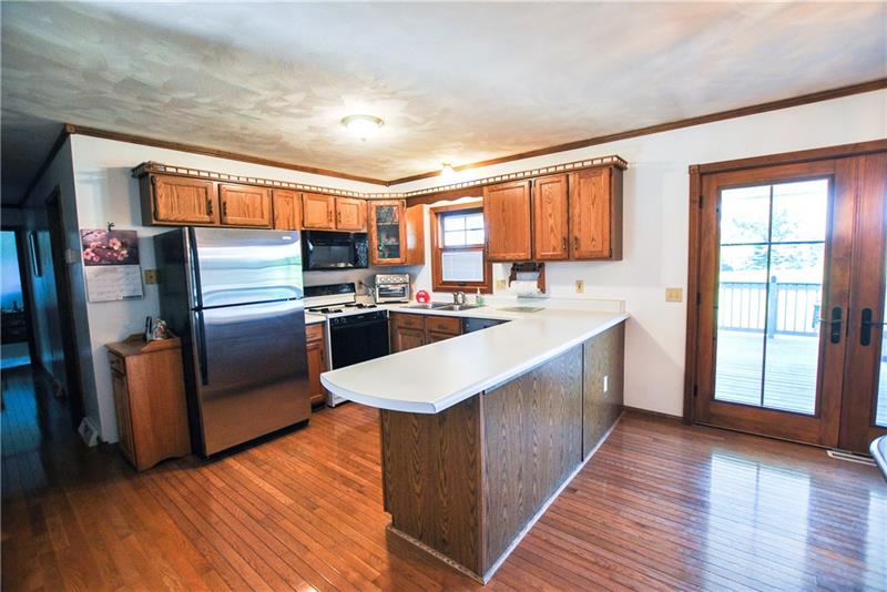 443 Marwood Road Cabot, PA 16023 - Photo 7 of 24