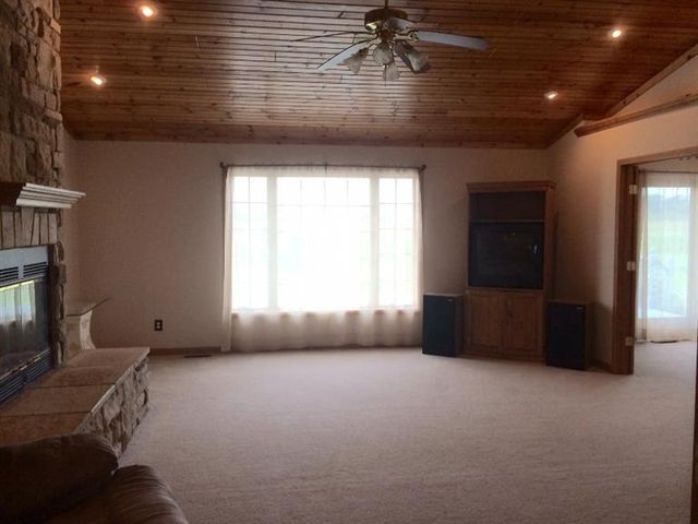 33301 Rankert Road Walkerton, IN 46574 - Photo 10 of 19 Gallery Image 10
