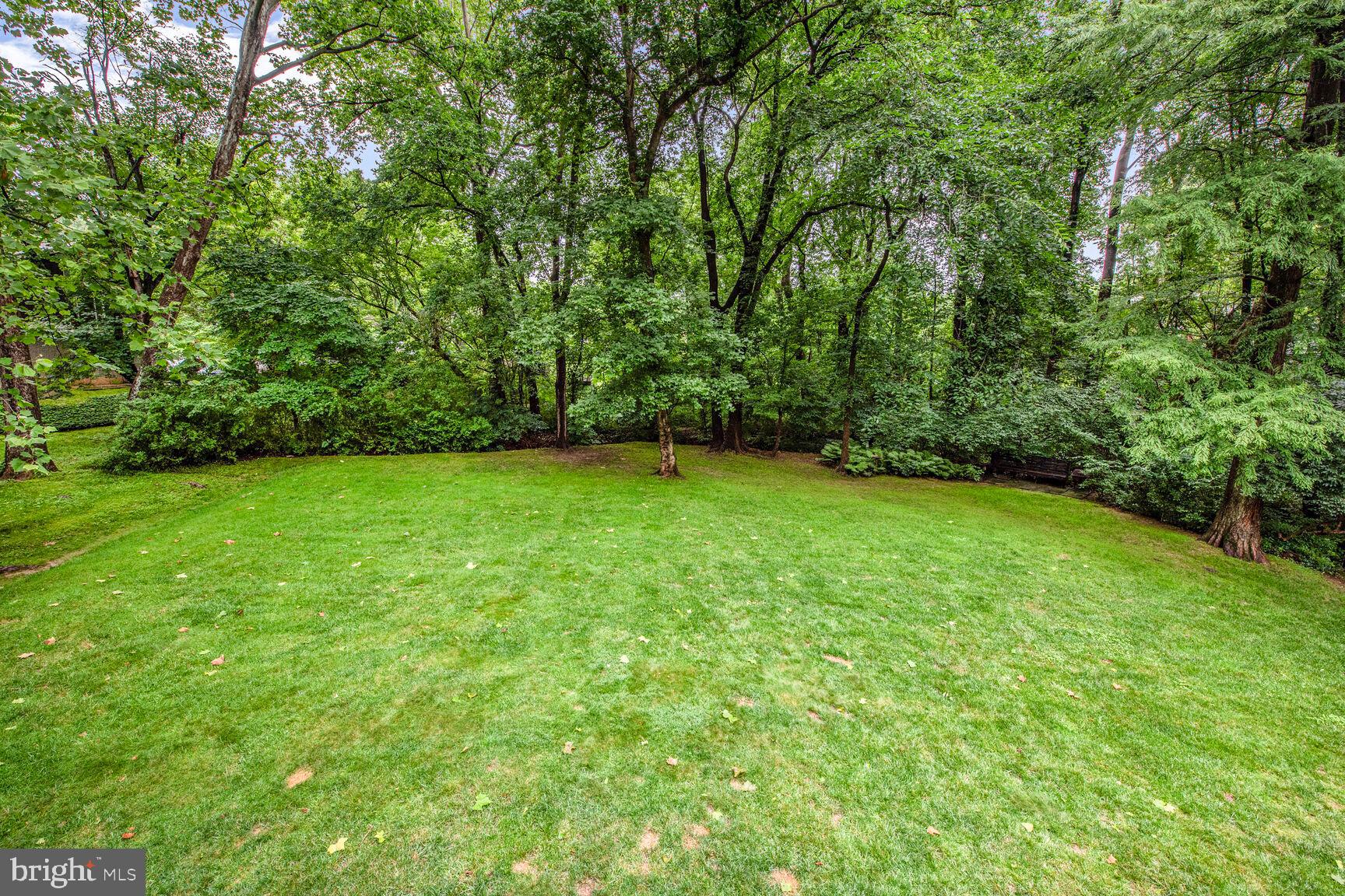 5 Persimmon Court Bethesda, MD 20817 - Photo 34 of 38 Great Backyard