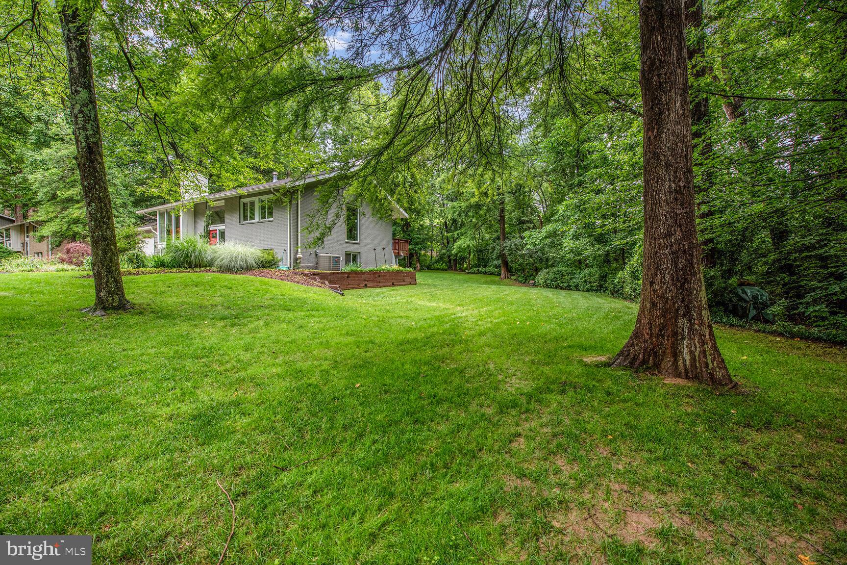 5 Persimmon Court Bethesda, MD 20817 - Photo 36 of 38 Front & Side View