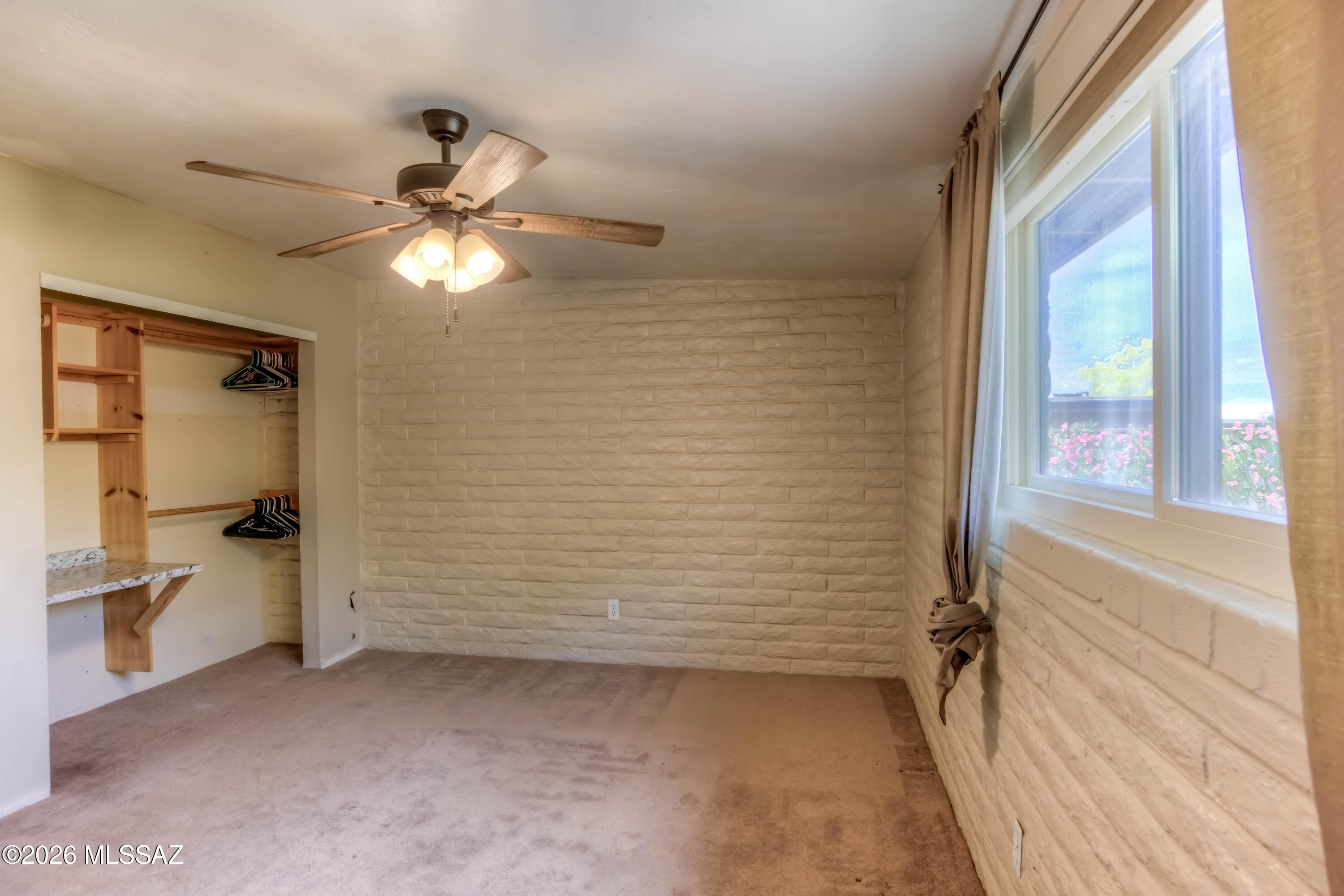 8437 East Rolling Ridge Street Tucson, AZ 85710 - Photo 18 of 33