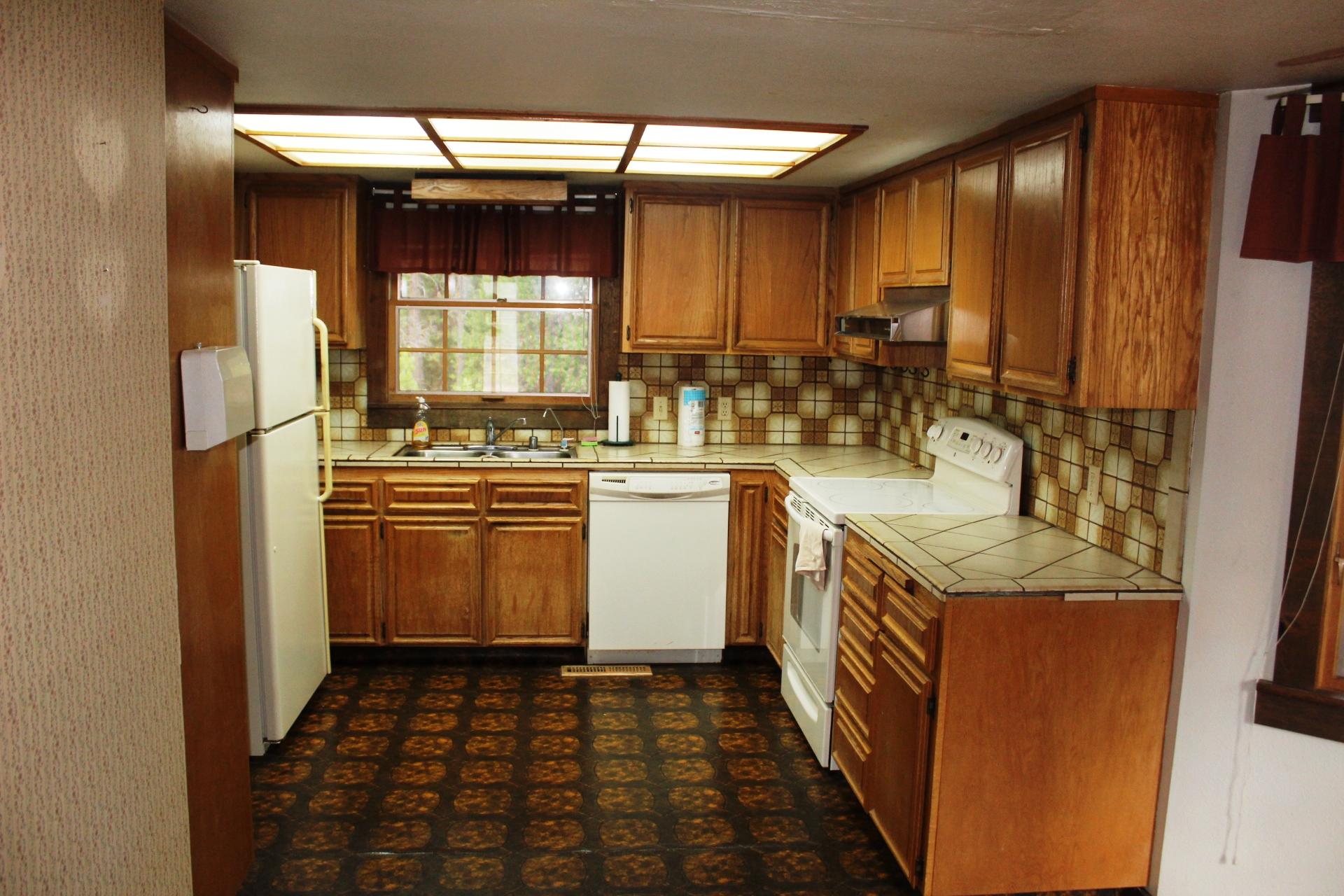 30221 Whitmore Road Whitmore, CA 96096 - Photo 11 of 33 Whitmore Rd 028