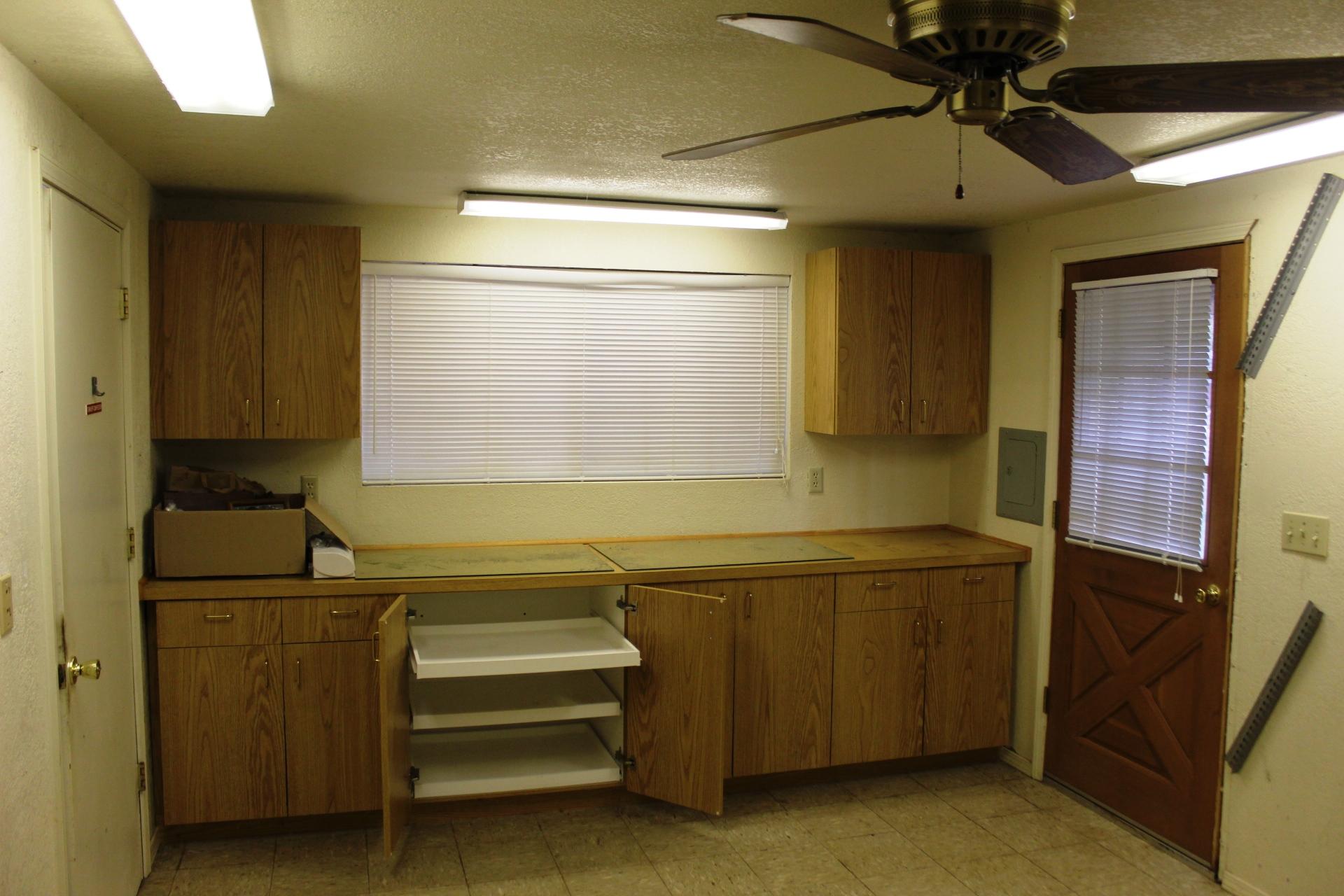 30221 Whitmore Road Whitmore, CA 96096 - Photo 10 of 33 Whitmore Rd 017