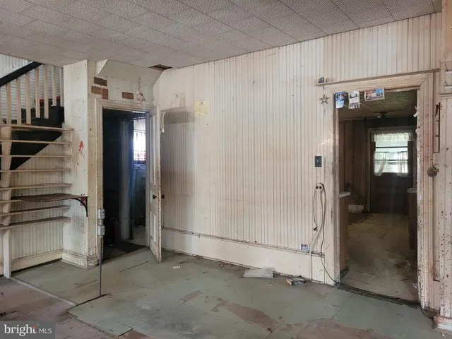 a view of an outdoor space and a yard