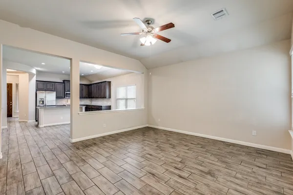 $2,395 | 20037 Navarre Terrace, Pflugerville, TX 78660