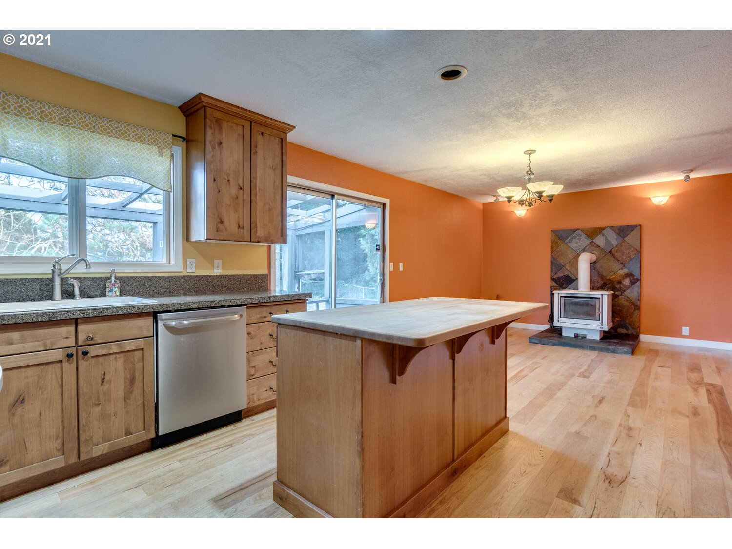 330 Insel Road Woodland, WA 98674 - Photo 10 of 32 Gallery Image 10