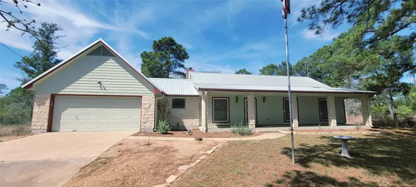 $1,950 | 144 Koolua Drive, Bastrop, TX 78602