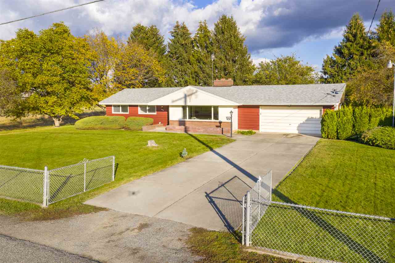4920 North Kenney Road Otis Orchards, WA 99027 - Photo 2 of 43 Gallery Image 2