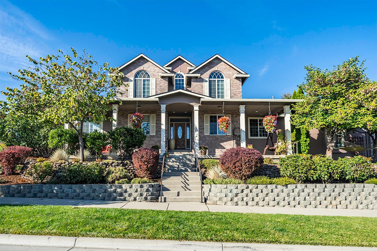 4201 Falcon Ridge Terrace Medford, OR 97504 - Photo 1 of 44 FRT-1